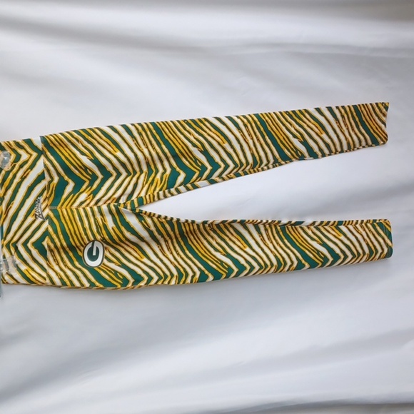 Green Bay Packers Women's Zebra Print Leggings, Sz XS, Excellent Condition - Picture 2 of 5